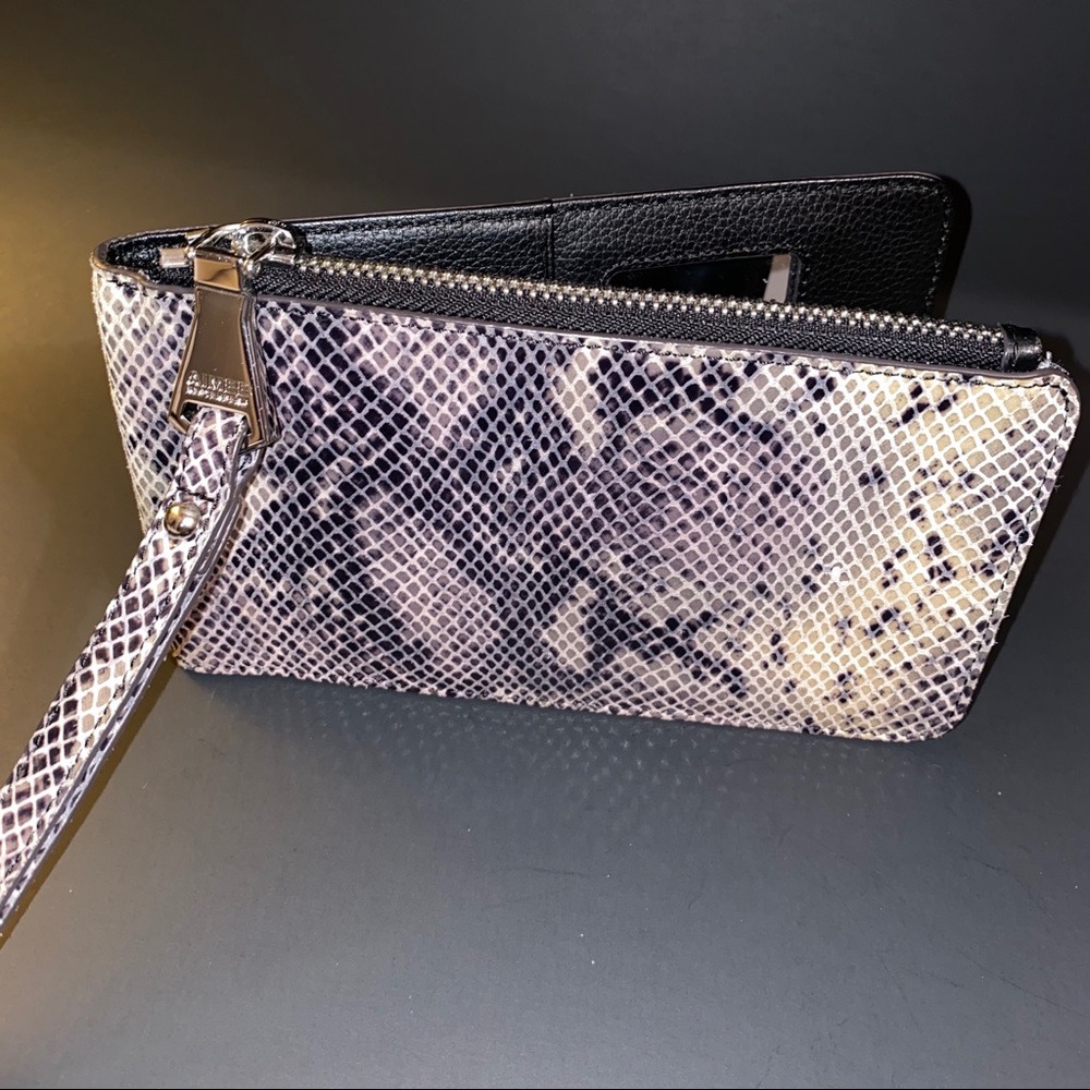 Snakeskin Wallet. NWOT.